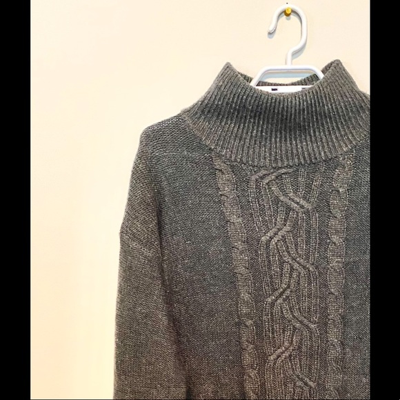 Joe Fresh long sleeved sweater dress, size Large, colour Dark Grey - Picture 3 of 6